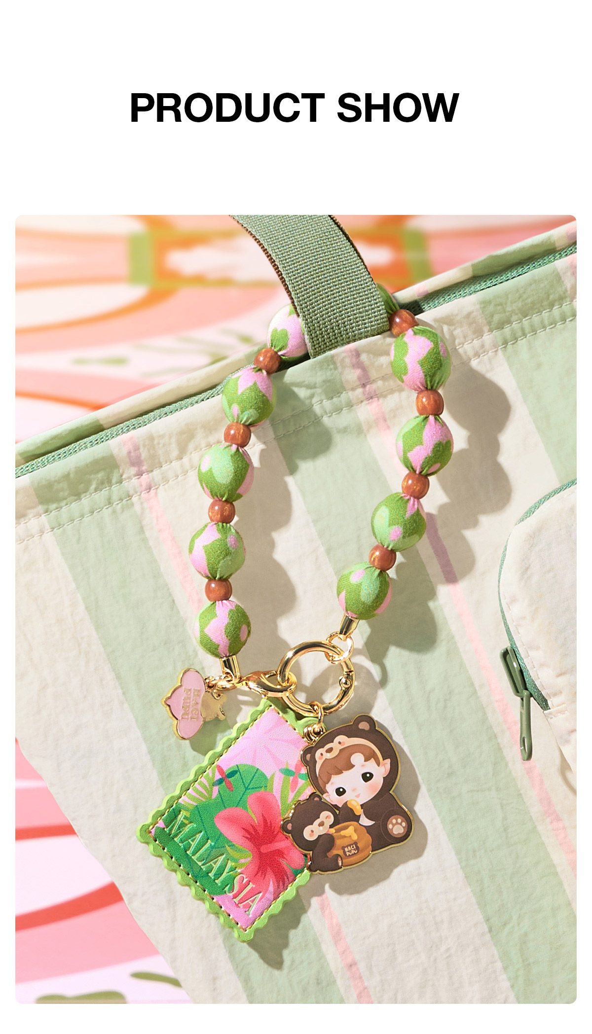 GO AROUND WITH POP MART SERIES - Malaysia-Exclusive Pendant – details