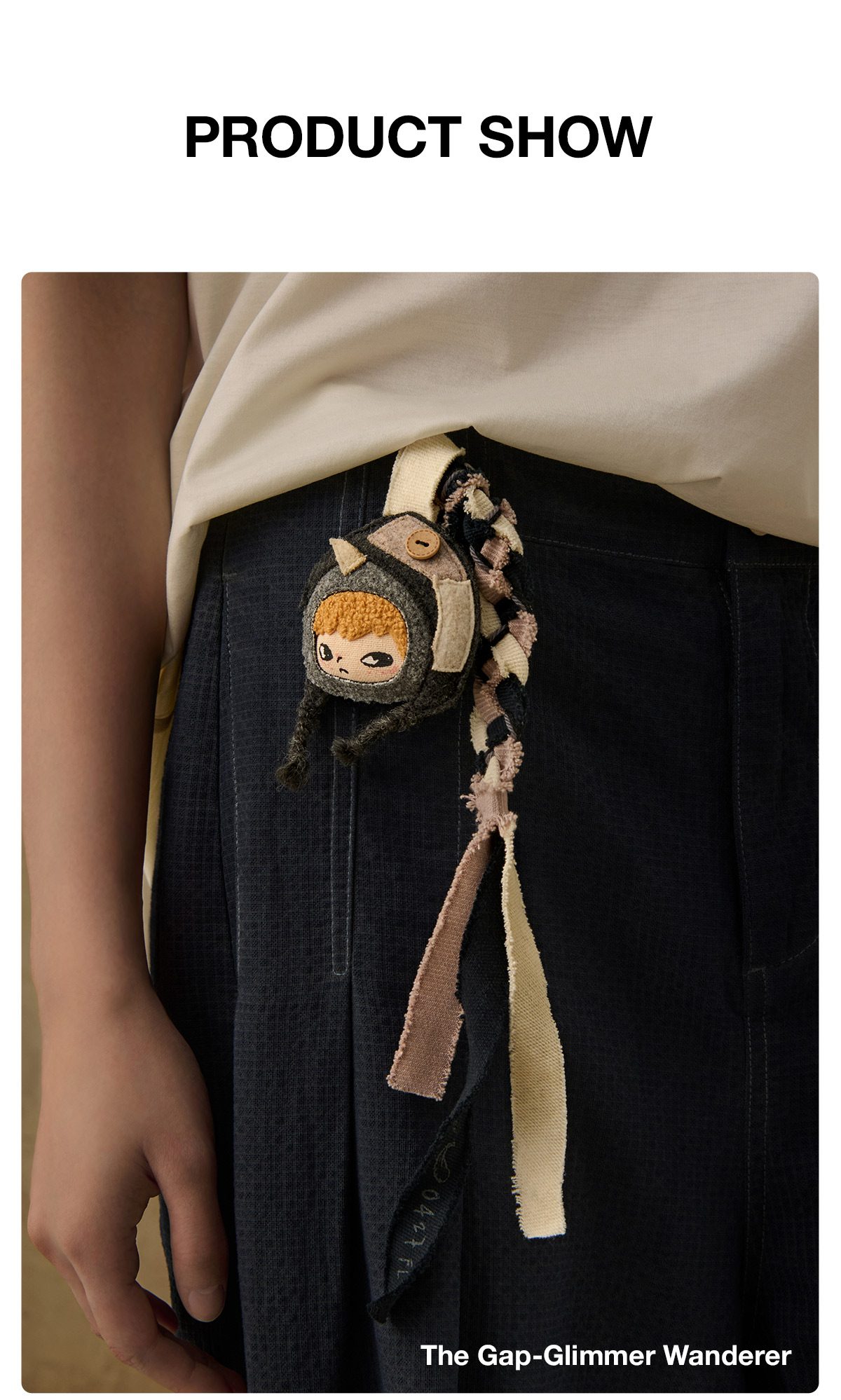 Hirono Mist-Walker Series - Felt Ornament – details